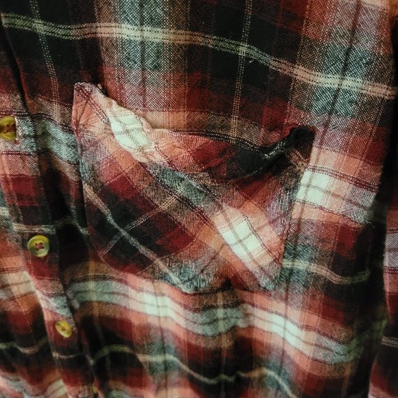 EUC Maurices Red and Black Button Down Shirt Notched Collar - Picture 4 of 7